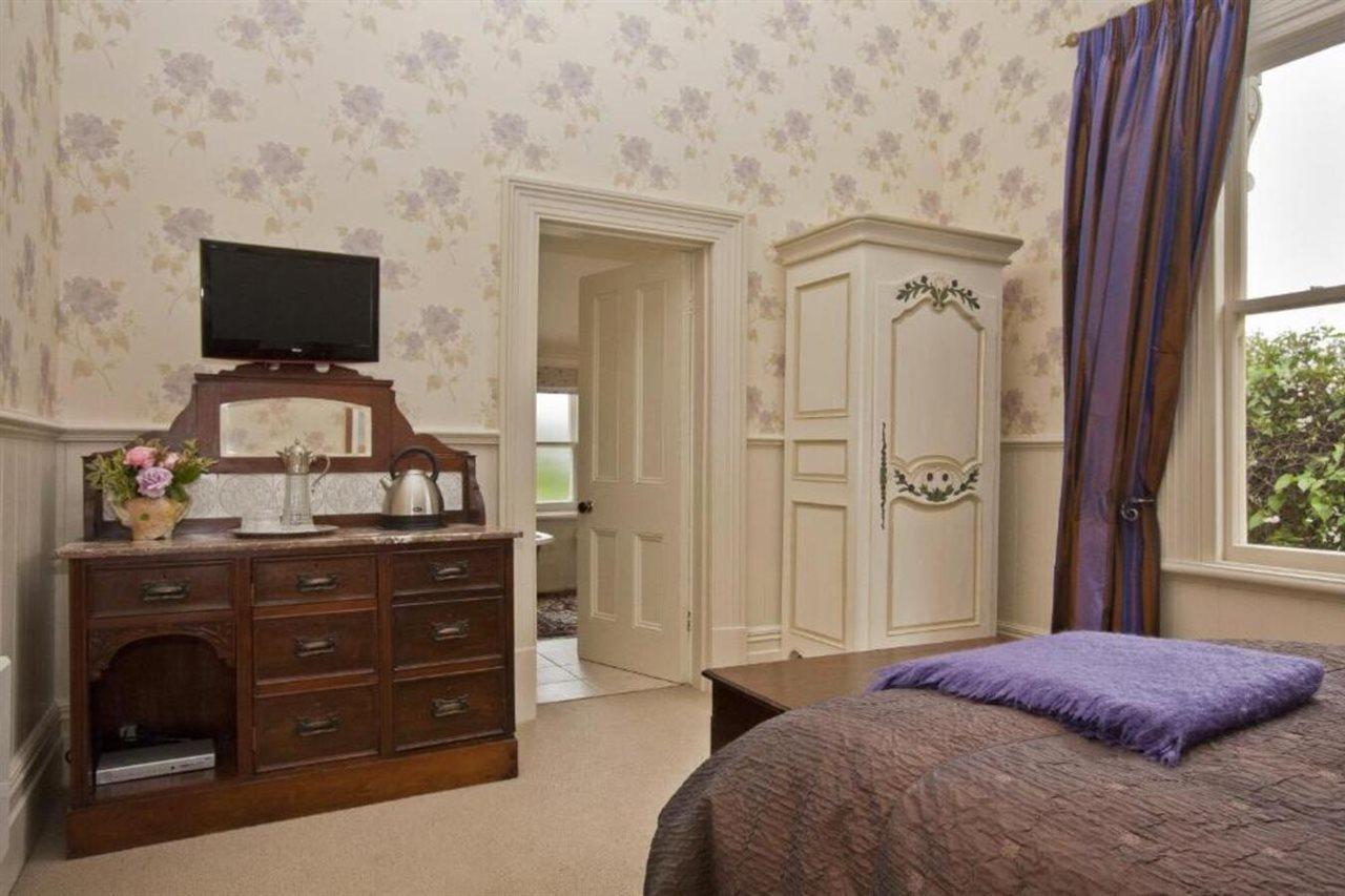 ไลแลคโรสบูติคเบดแอนด์เบรคฟาสต์ Bed & Breakfast ไครสต์เชิร์ช ภายนอก รูปภาพ
