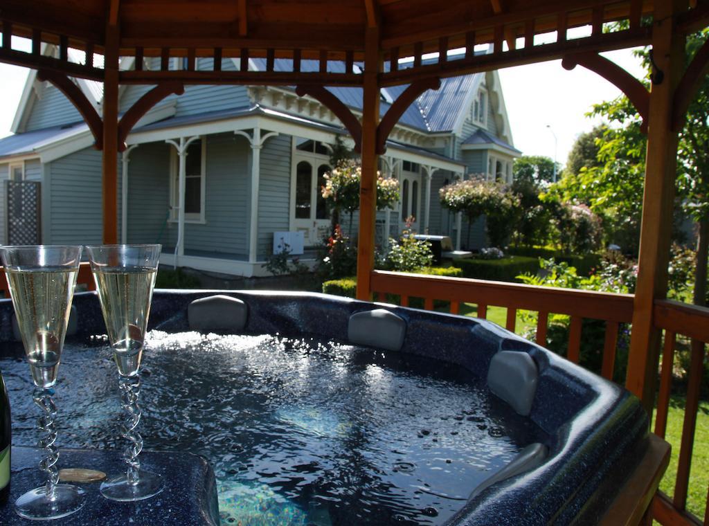 ไลแลคโรสบูติคเบดแอนด์เบรคฟาสต์ Bed & Breakfast ไครสต์เชิร์ช ภายนอก รูปภาพ